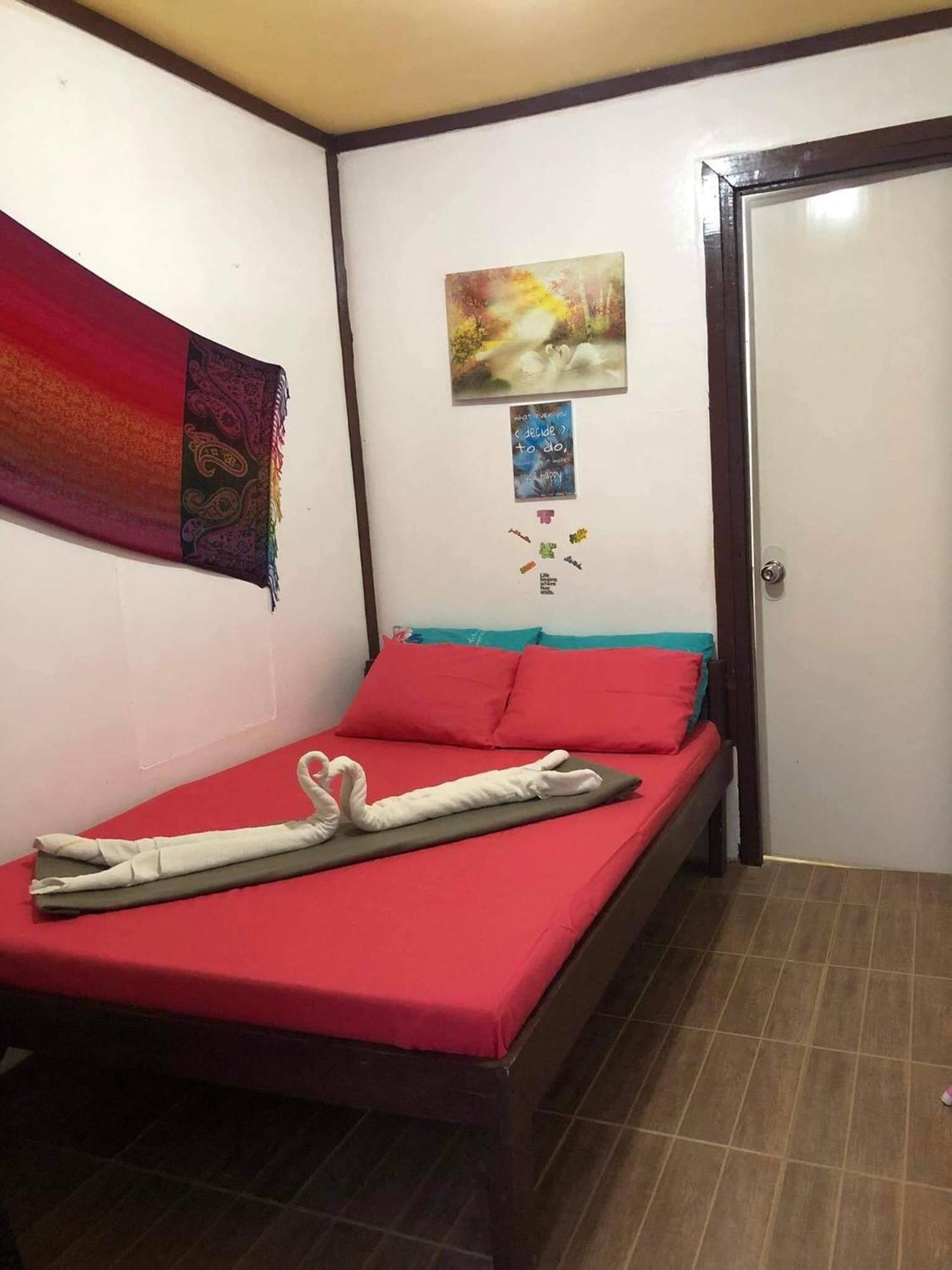 El Nido Hostel Sun Valley Экстерьер фото