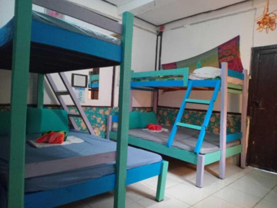 El Nido Hostel Sun Valley Экстерьер фото